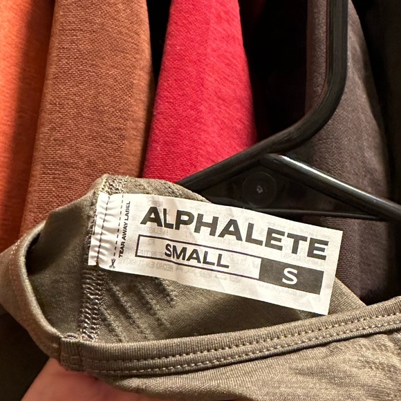 Alphalete amplify mocha short sleeve - Picture 3 of 4